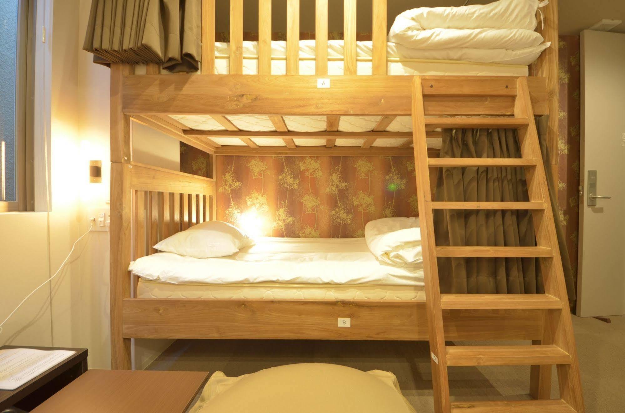 Yadokari Namba Hostel Osaka Luaran gambar